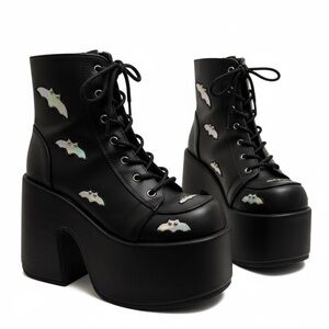 🦇 RARE!!! Demonia Holographic Bat Platform Boots
